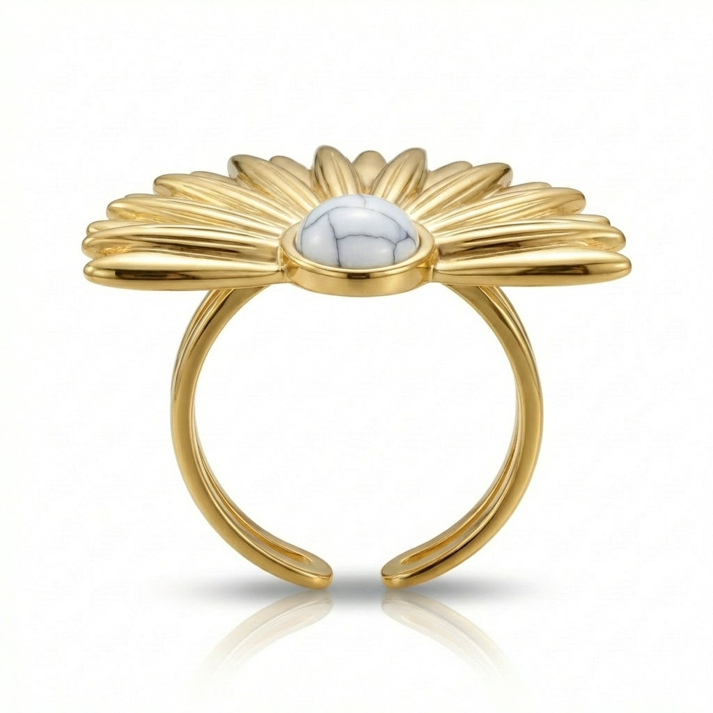 Inel Petale aurii piatră centrală Howlite Albă Inox Bicolor Placat Aur 18K PVD - Hipoalergenic - IND1606