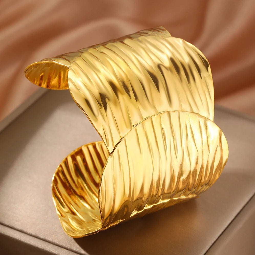 Brățară Elegantă Oțel Inoxidabil 5.5 cm – vedere laterală