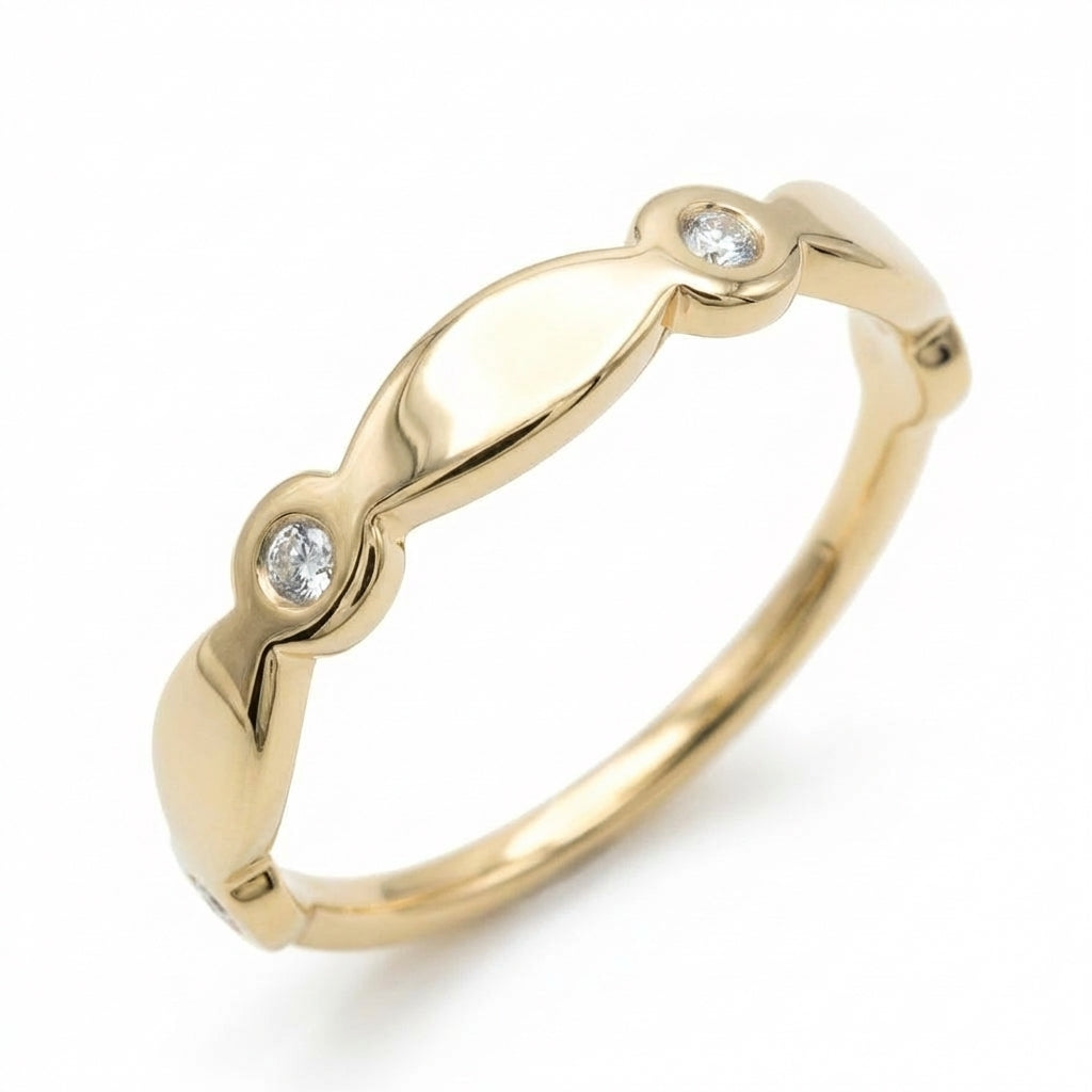 Inel Bandă mată, segmente cu Zirconiu Cubic Oțel Inoxidabil Placat Aur 18K PVD - Hipoalergenic - IND1390
