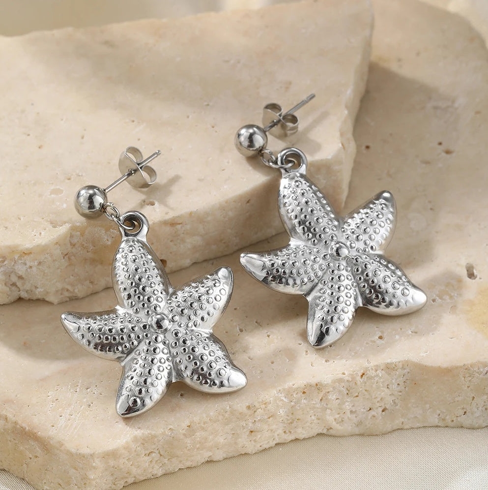 Cercei Steluță de mare din Oțel Inoxidabil 2.8cm x 2.2cm – detaliu