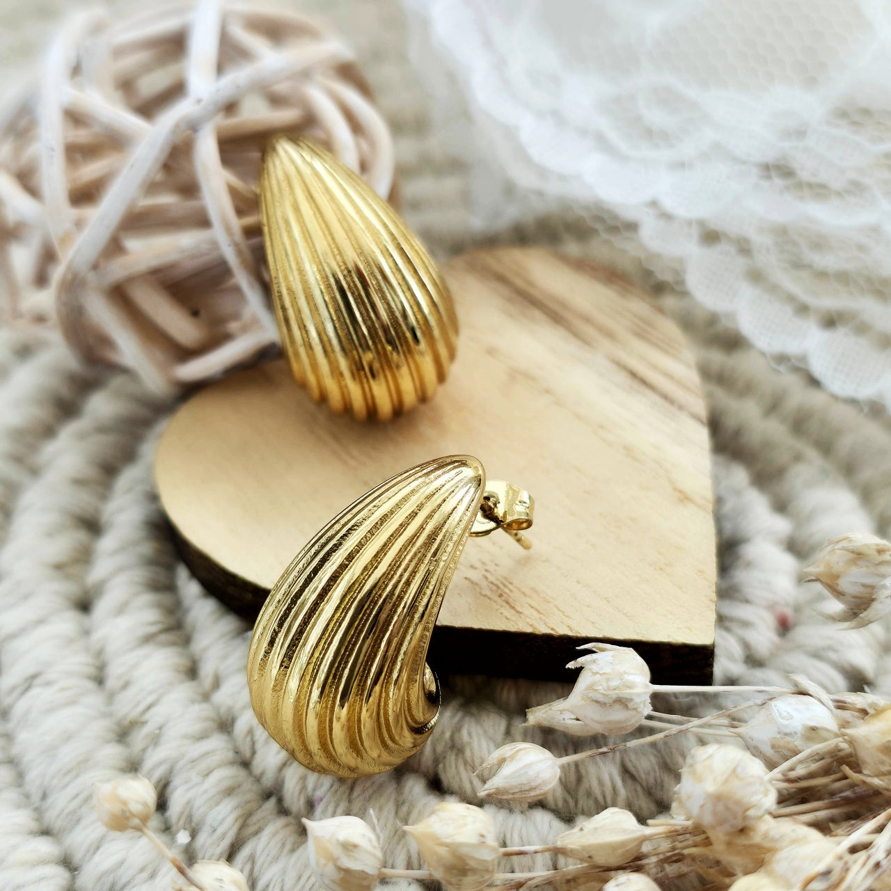 Cercei Lacrimă striată Oțel Inoxidabil 2.5 cm - Hipoalergenici