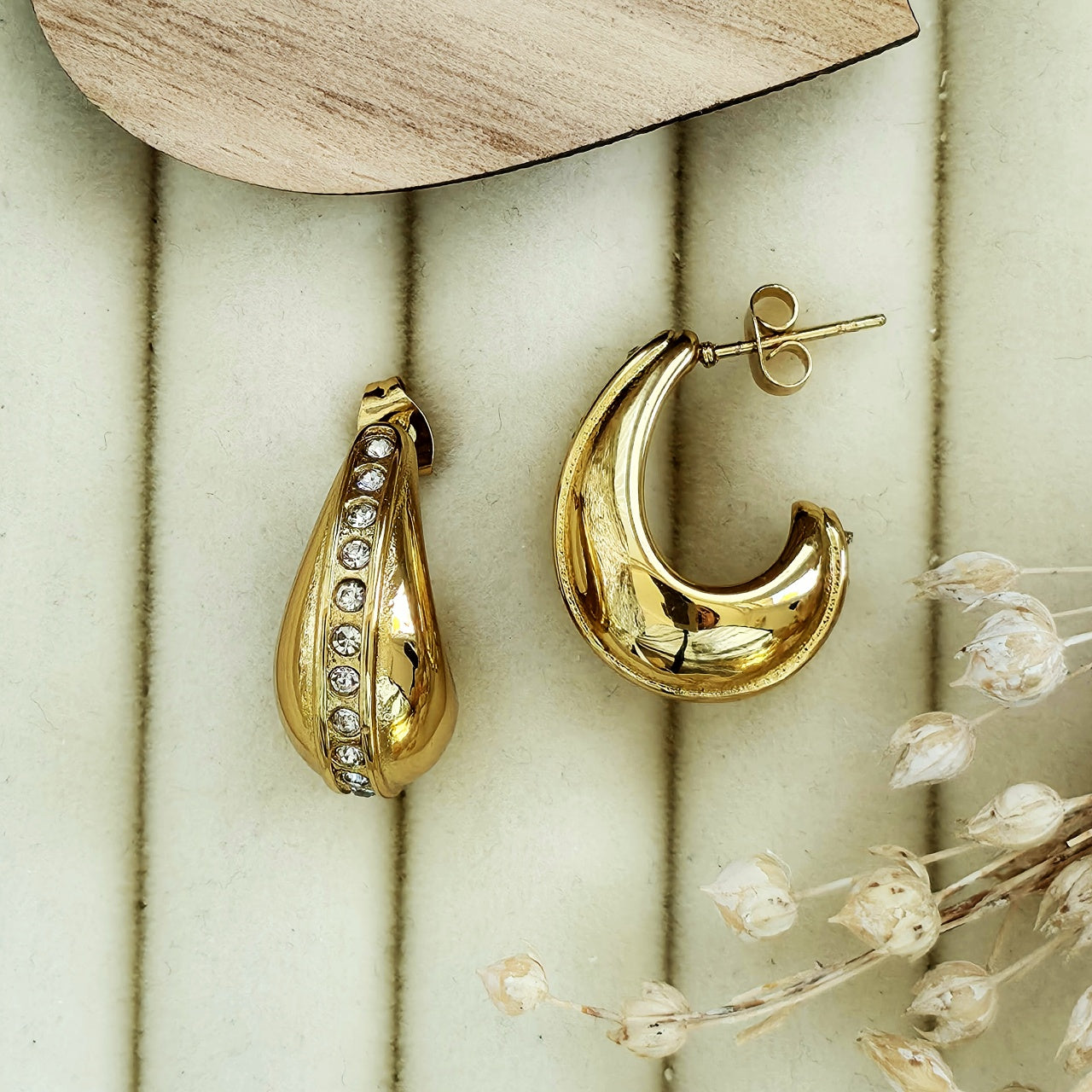 Cercei Semilună, arcuită Oțel Inoxidabil 2.2 cm - Hipoalergenici