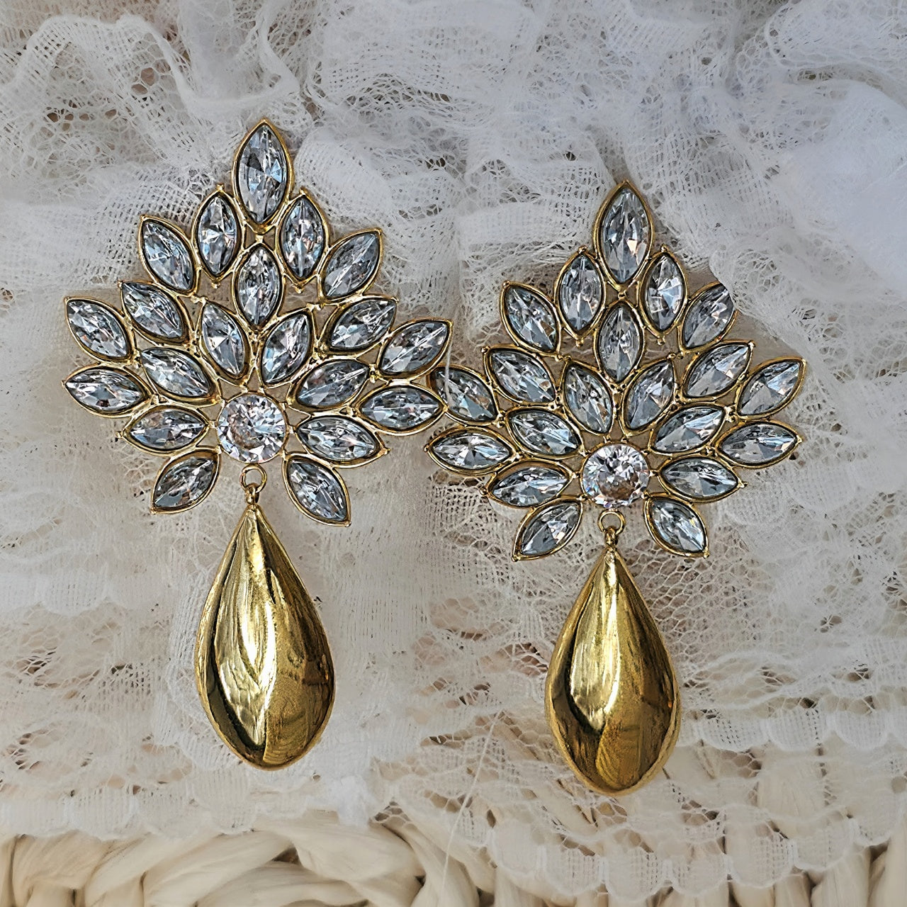 Cercei Floare cu pandantiv din Oțel Inoxidabil - Hipoalergenici