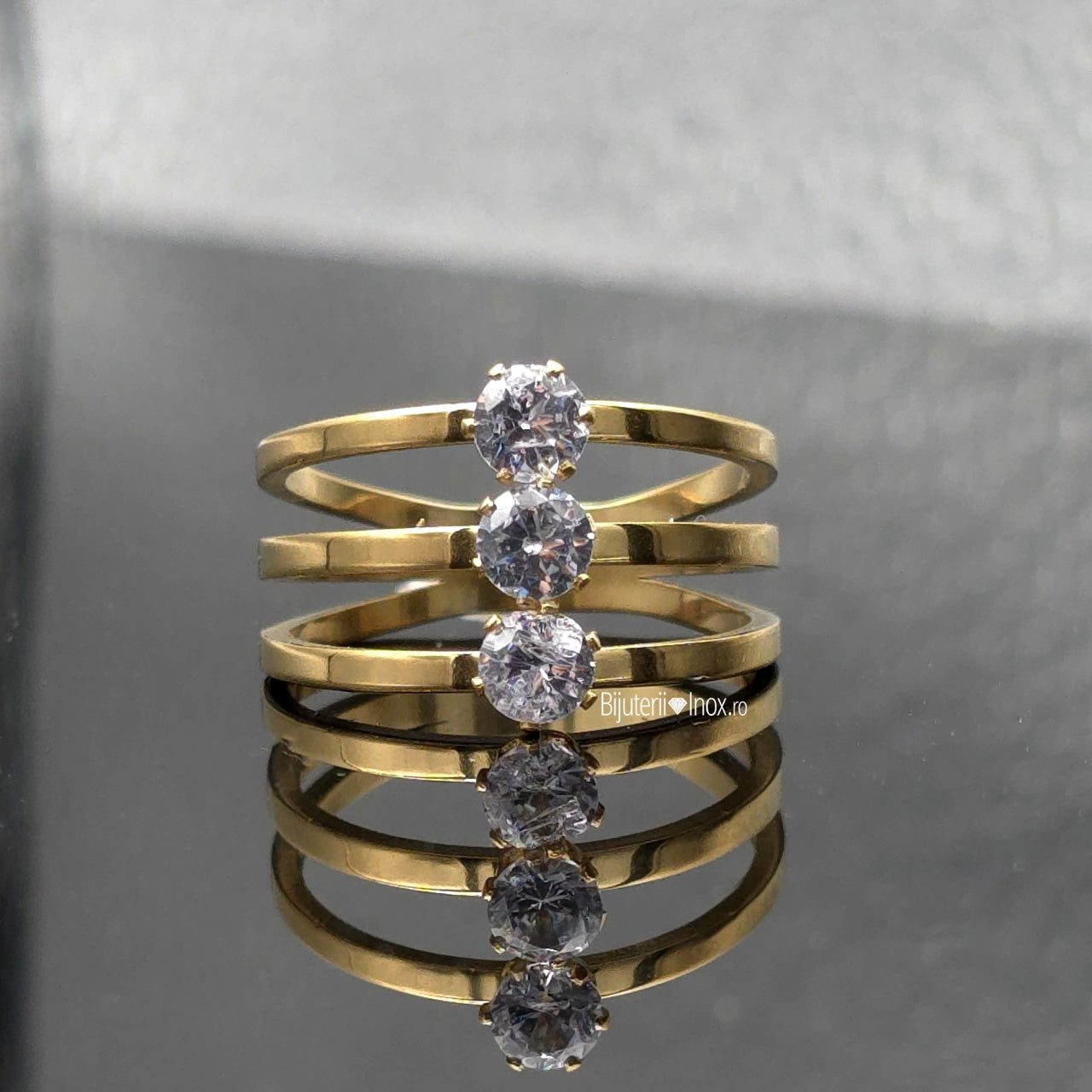 Inel Trei benzi zirconiu rotund Oțel Inoxidabil Auriu - Hipoalergenic