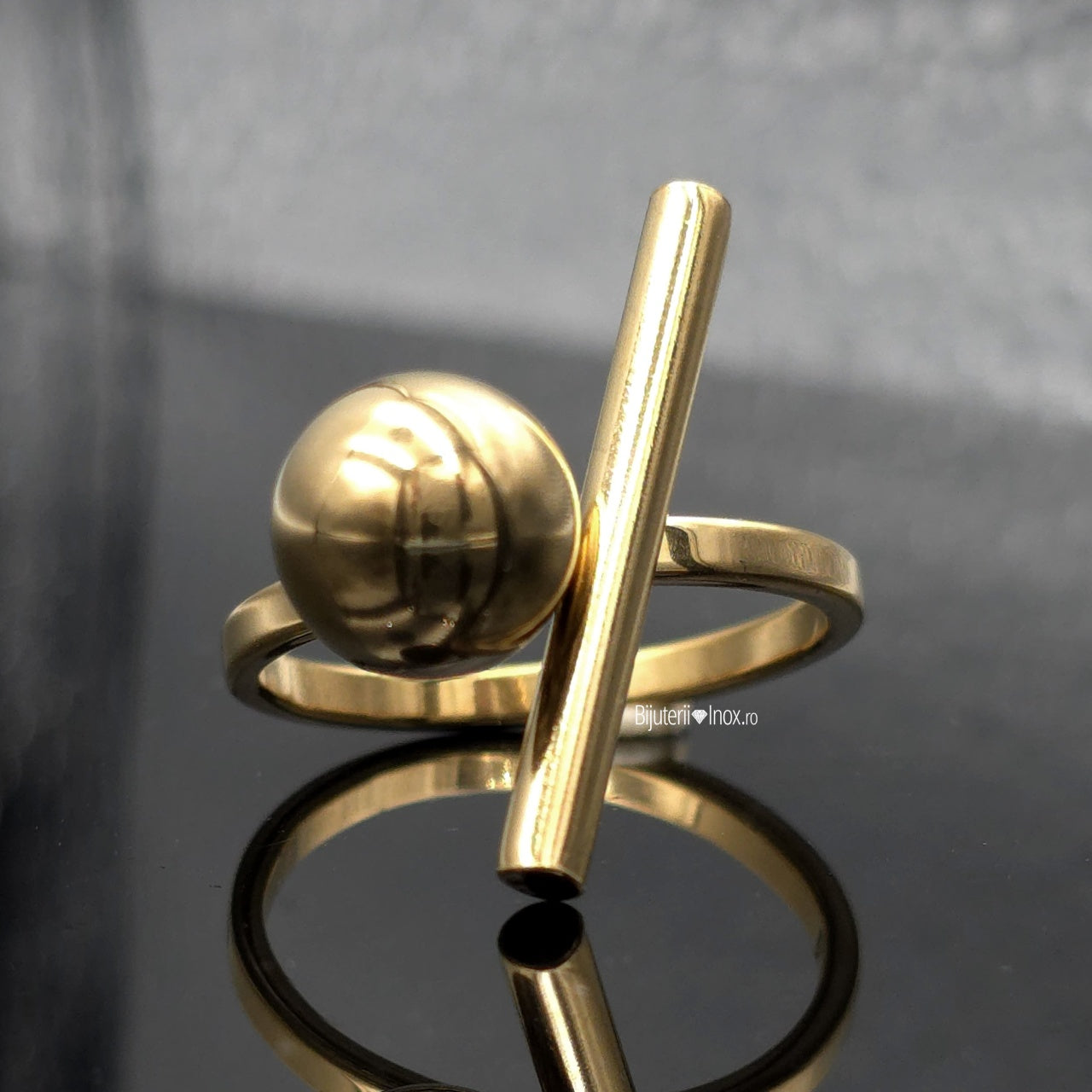 Inel Bară și sferă Oțel Inoxidabil Auriu - Hipoalergenic