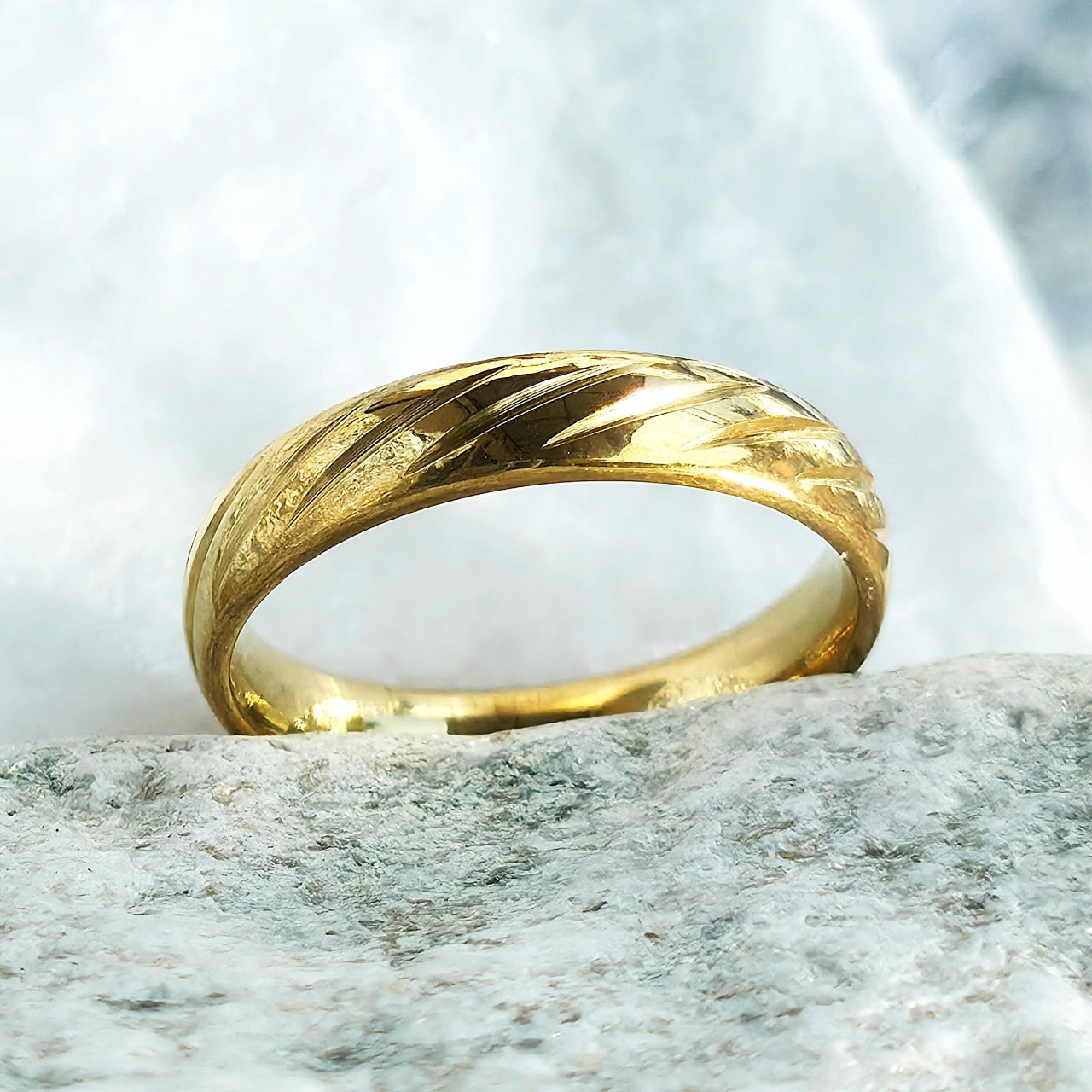 Inel auriu, striat Oțel Inoxidabil Auriu - Hipoalergenic