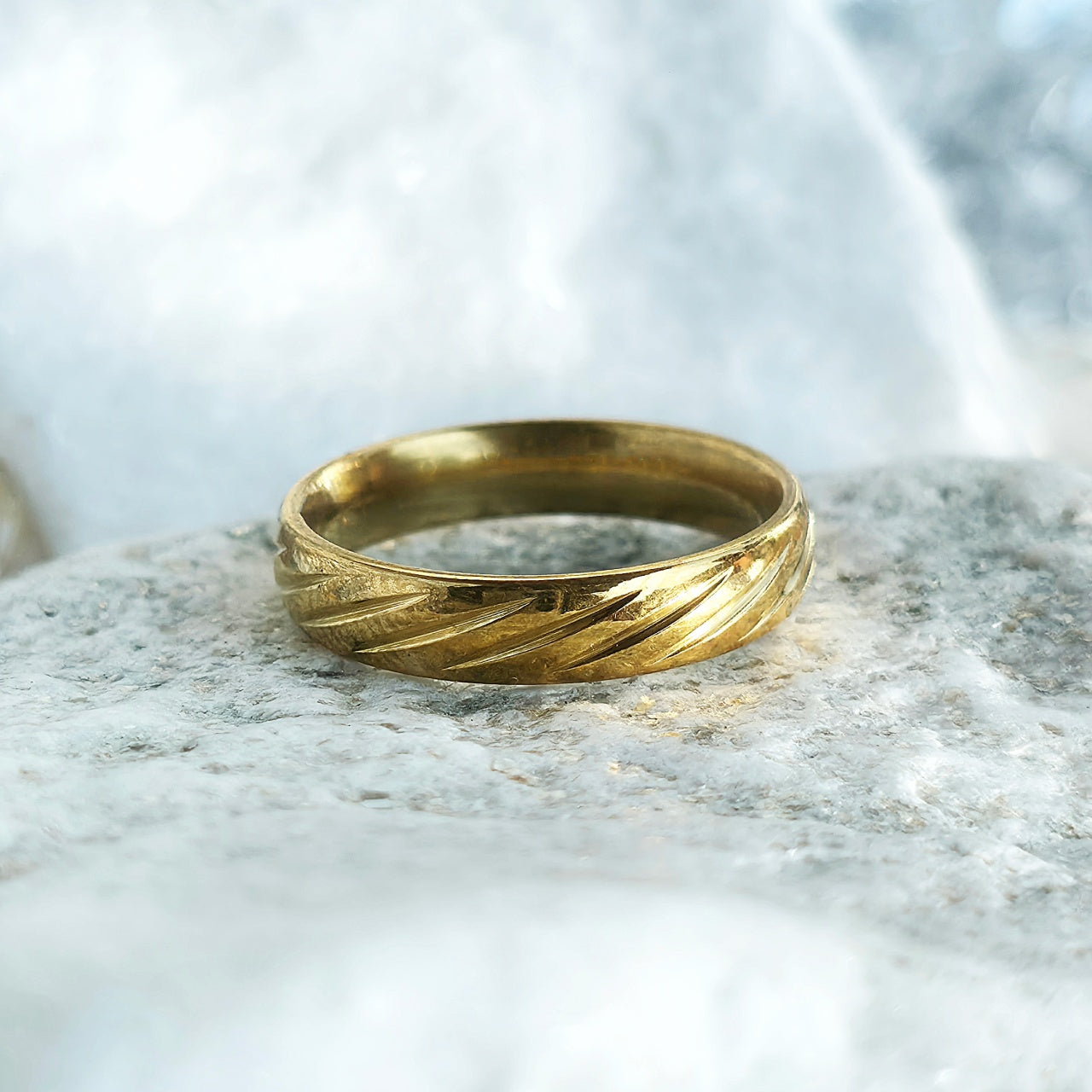 Inel auriu, striat Oțel Inoxidabil Auriu - Hipoalergenic