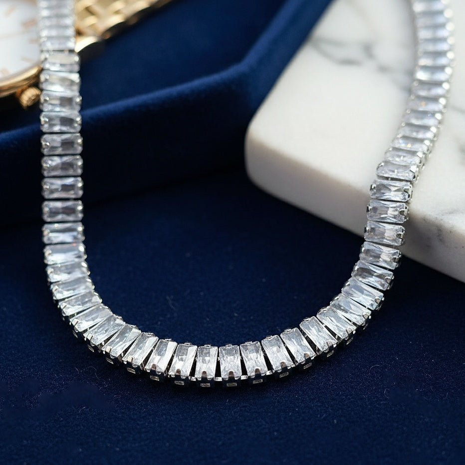 Colier Tennis Inox Argintiu Baguette 6mm cu Pandantiv Central - Glamour - Hipoalergenic