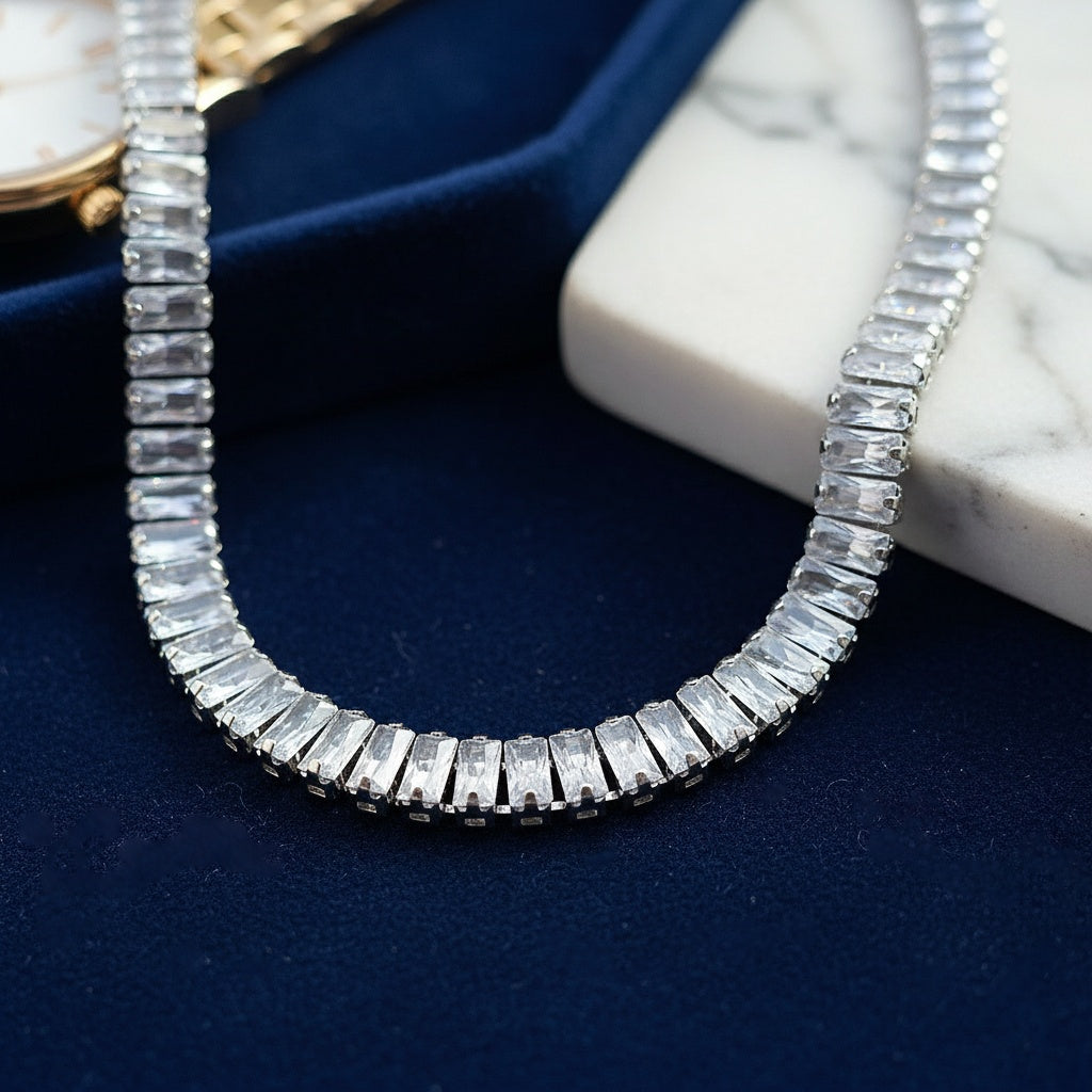 Colier Tennis Inox Argintiu Baguette 6mm cu Pandantiv Central - Glamour - Hipoalergenic