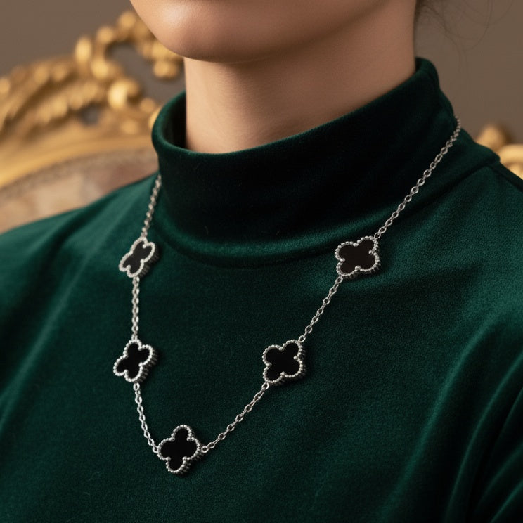 Lănțișor Inox Alhambra Argintiu cu Trifoiuri Negre - Elegant - Hipoalergenic