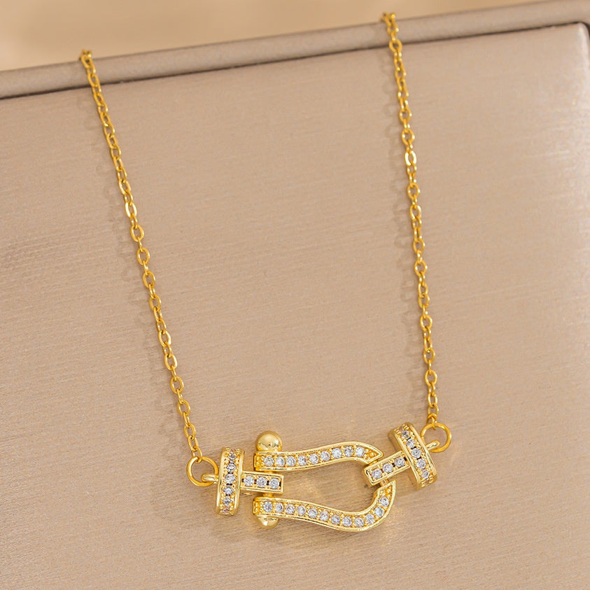 Lănțișor Inox Cable Auriu cu Pandantiv Cataramă Cristale - Minimalist - Hipoalergenic