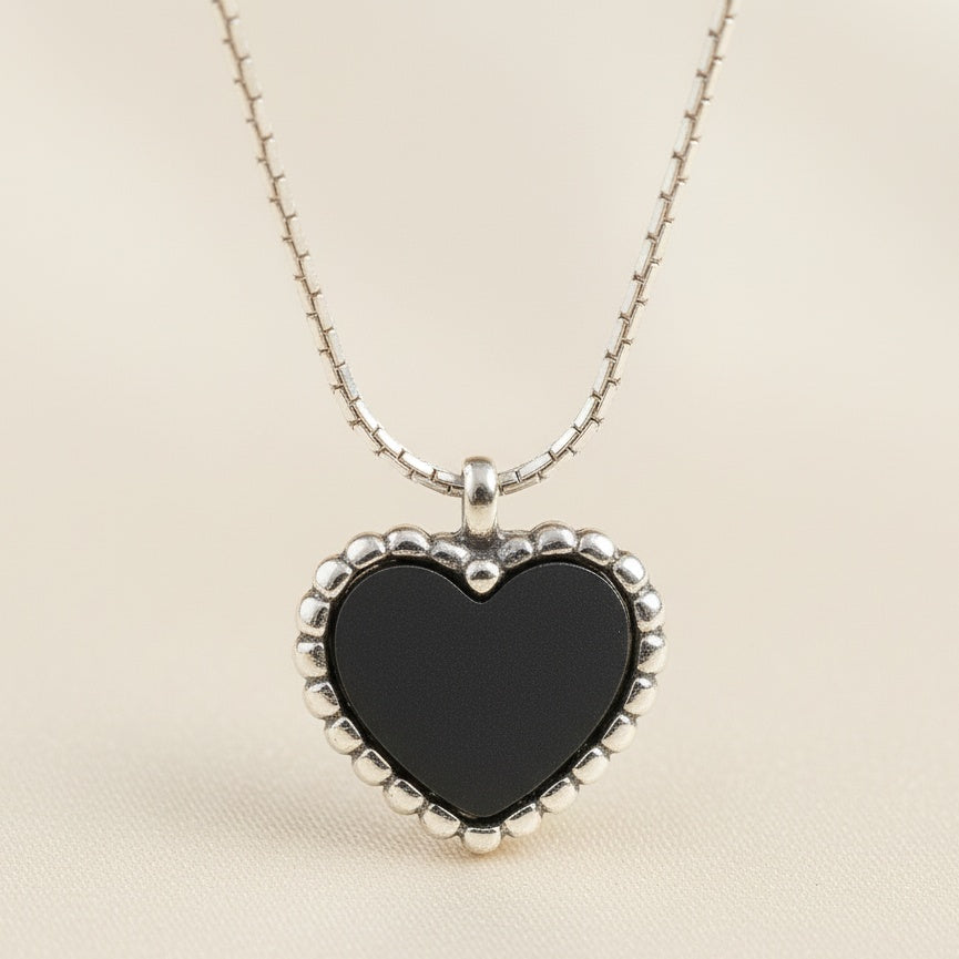 Lănțișor Inox Box Chain Argintiu cu Pandantiv Inimă Neagră - Clasic - Hipoalergenic