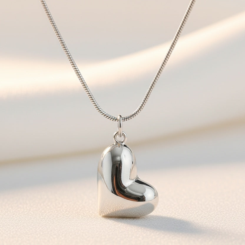 Lănțișor Inox Snake Chain Argintiu cu Pandantiv Inimă Puffy - Romantic - Hipoalergenic