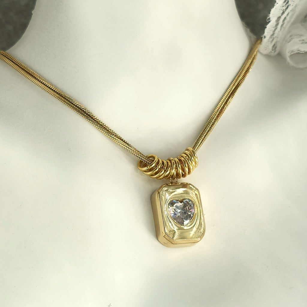 Lănțișor Inox Snake Chain Auriu Dublu cu Pandantiv Dreptunghiular Hammered - Statement - Hipoalergenic