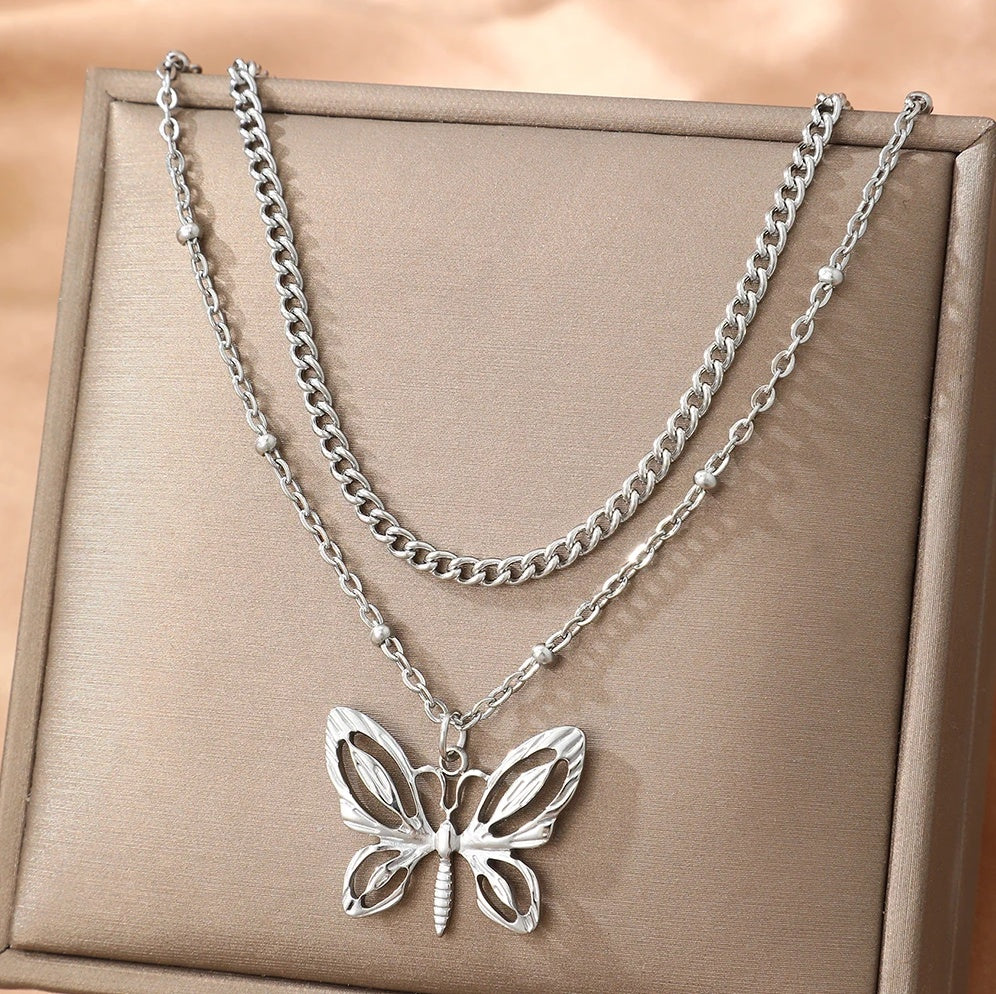 Lănțișor Inox Dublu Argintiu cu Pandantiv Fluture - Statement - Hipoalergenic