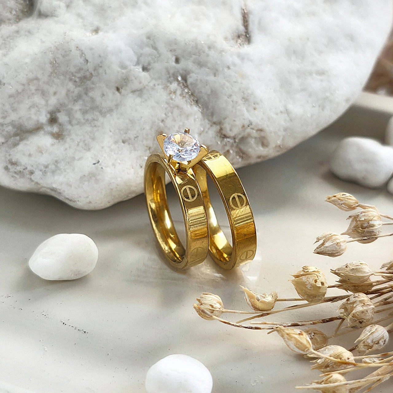 Inel Aur, diamant, simboluri gravate Oțel Inoxidabil Auriu - Hipoalergenic