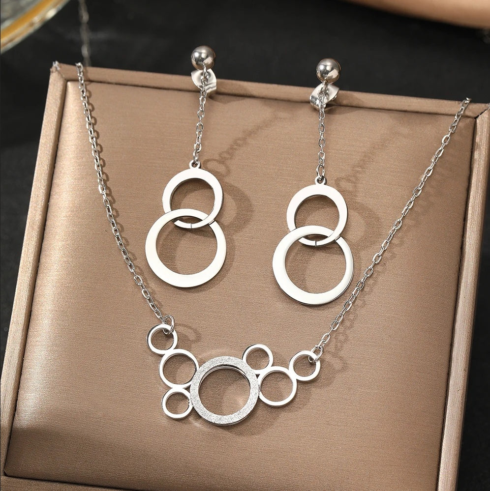 Set Lănțișor Inox și Cercei Cable Argintiu cu Pandantiv Cercuri Interconectate - Modern Geometric Oțel Inoxidabil - LPD1396 2