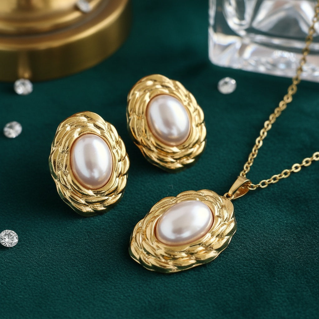 Set Lănțișor și Cercei Inox Auriu cu Pandantiv Perlă Ovală - Clasic - Hipoalergenic