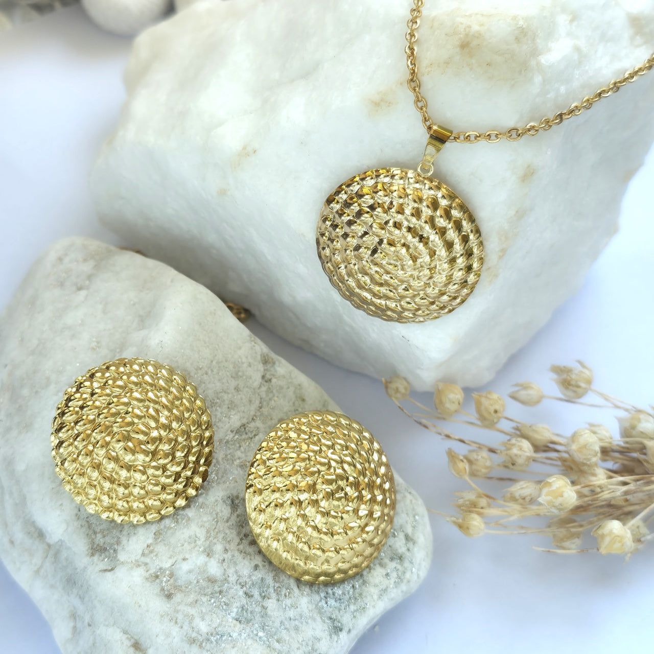 Set Lănțișor Inox Auriu cu Pandantiv Disc și Cercei - Statement - Hipoalergenic