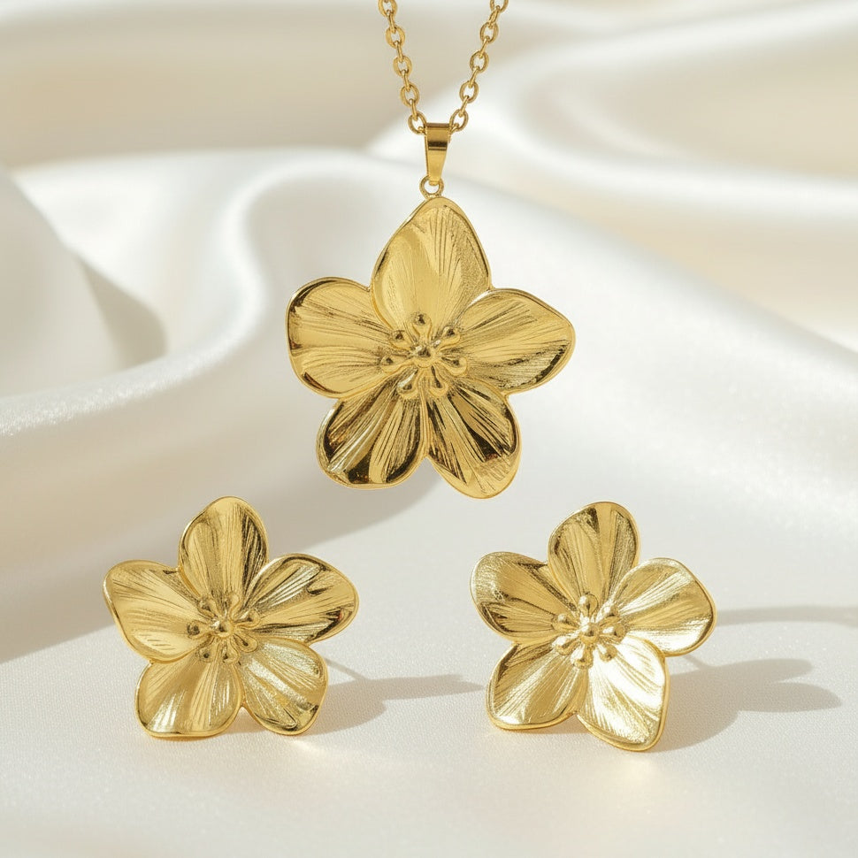 Set Lănțișor Inox Cable Auriu cu Pandantiv Floare și Cercei - Boho-Glamour - Hipoalergenic