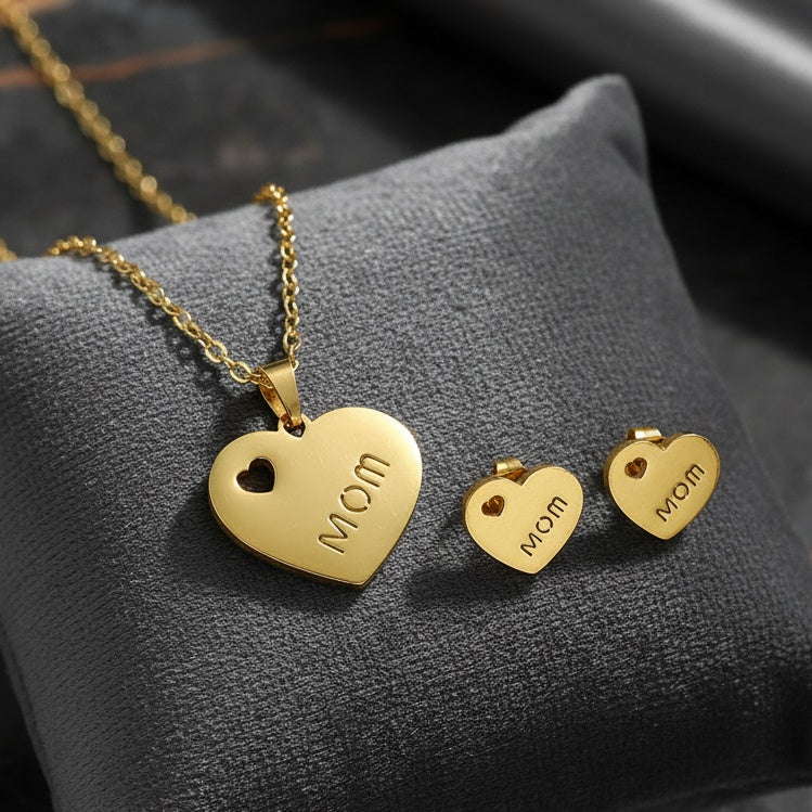 Set Lănțișor și Cercei Inox Auriu cu Pandantiv Inimă MOM - Clasic - Hipoalergenic