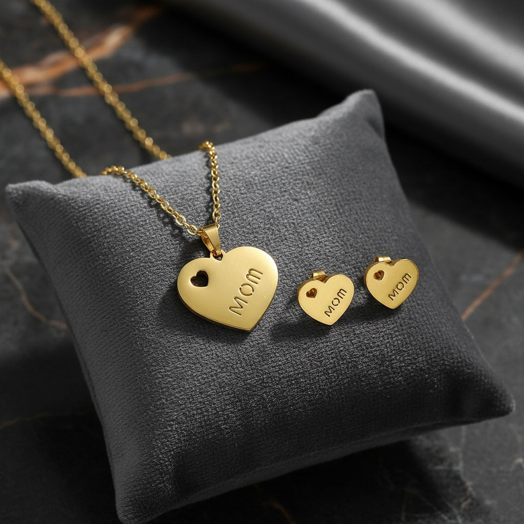 Set Lănțișor și Cercei Inox Auriu cu Pandantiv Inimă MOM - Clasic - Hipoalergenic