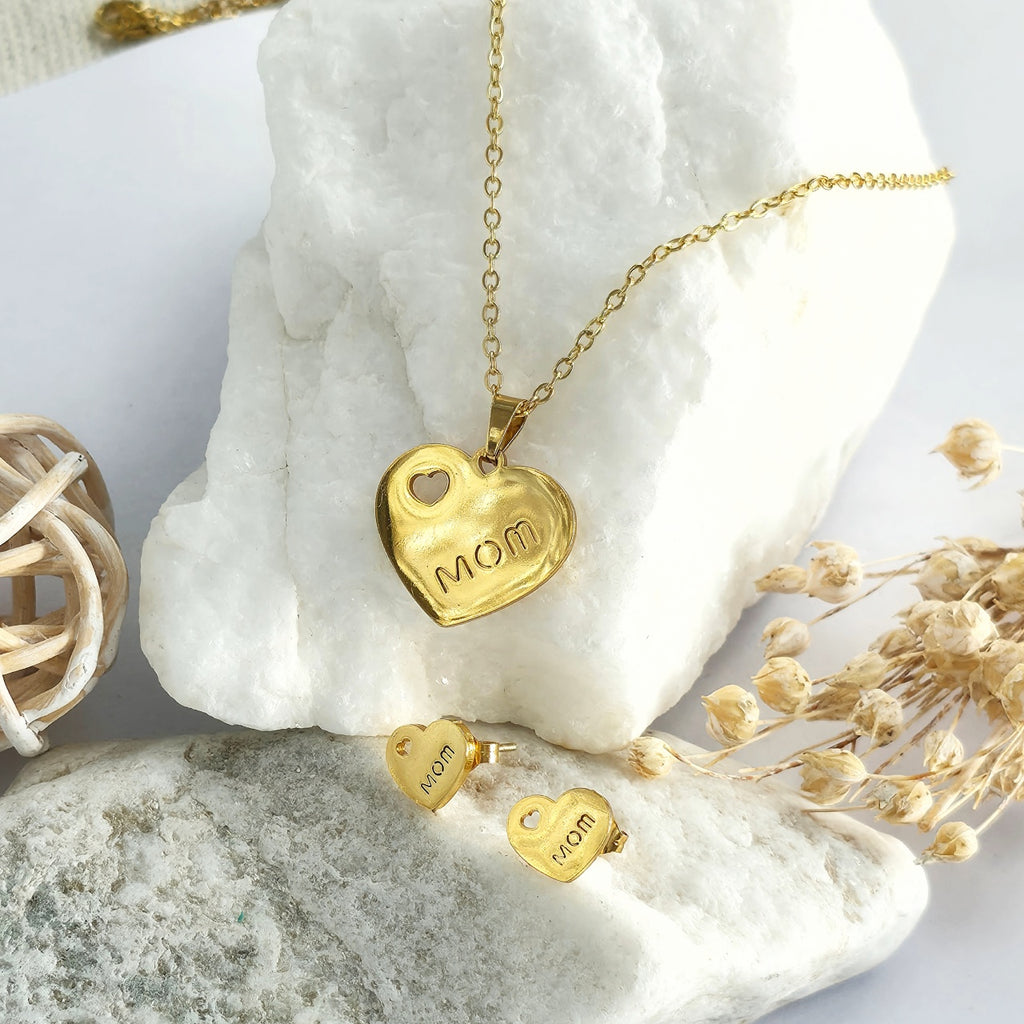 Set Lănțișor și Cercei Inox Auriu cu Pandantiv Inimă MOM - Clasic - Hipoalergenic