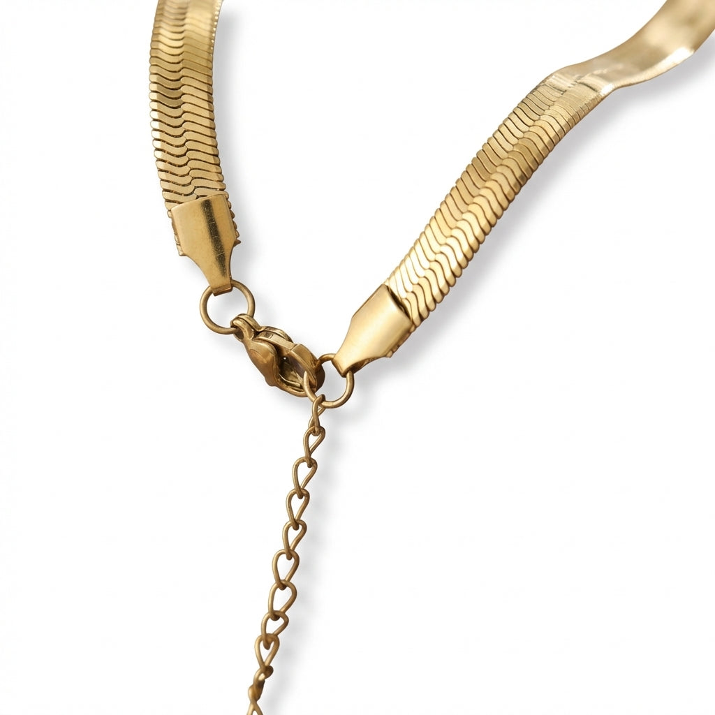 Lănțișor Inox tip Snake Plat Auriu 5mm - Statement – vedere laterală